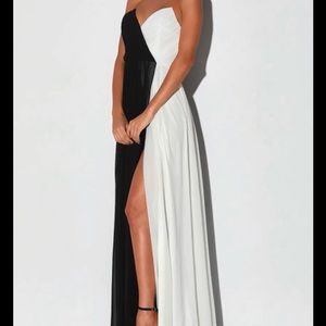 Lulus Maniju Opera White and Black Maxi Dress